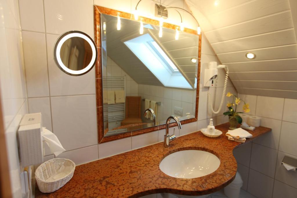 Hotel Seeperle Langenargen Room photo